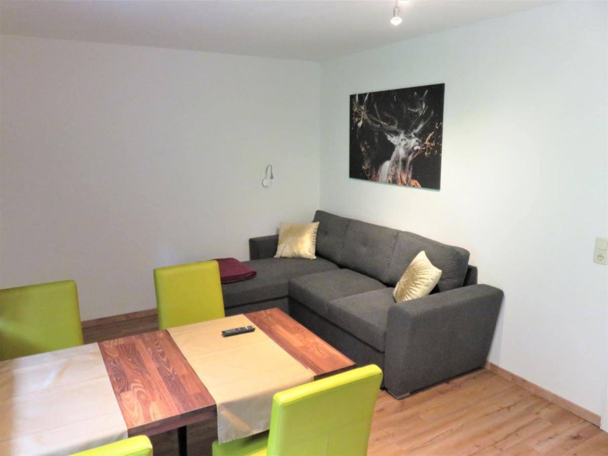 Weiss, Sandra Weiss Apartment Fussen